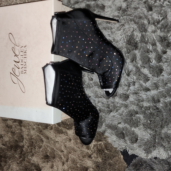 New Jewel Badgley Mischka Bootie - Picture 3 of 5